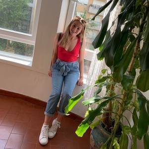 Meet your Posher, Alessia